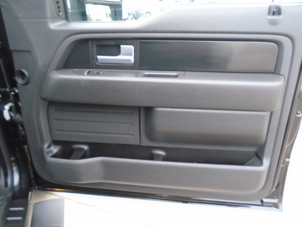 Photo 29 of this FORD F150