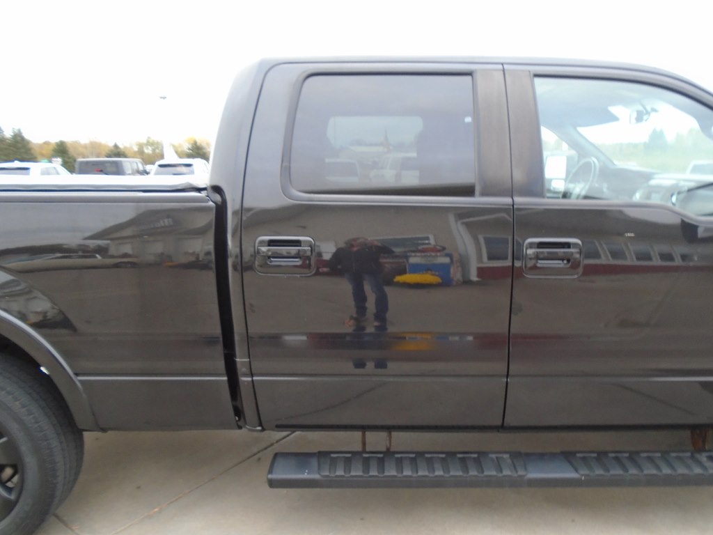 Photo 10 of this FORD F150