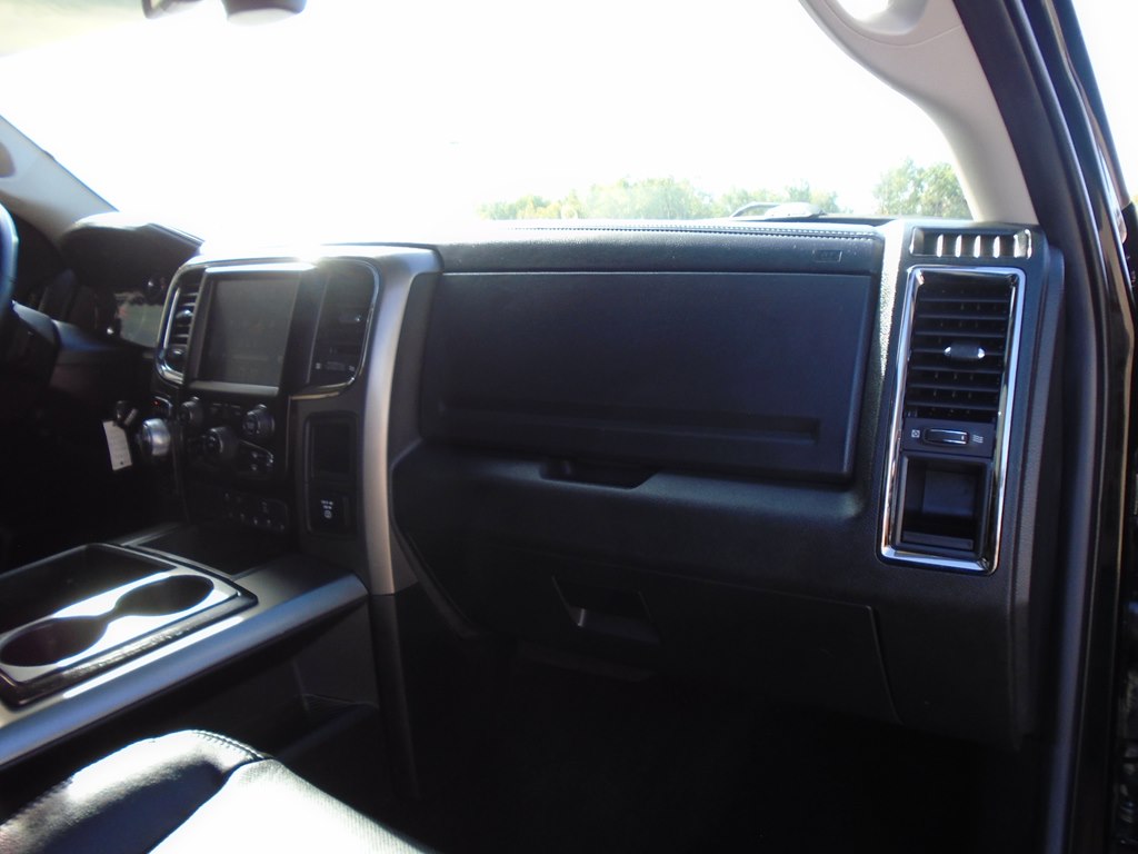 Photo 35 of this RAM 1500