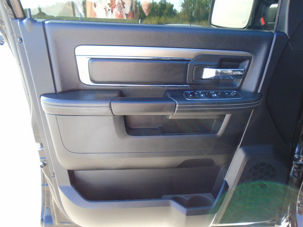 Photo 15 of this RAM 1500