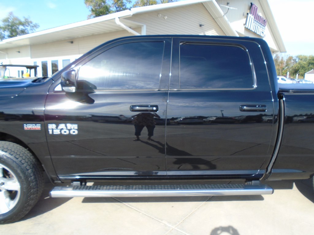 Photo 3 of this RAM 1500