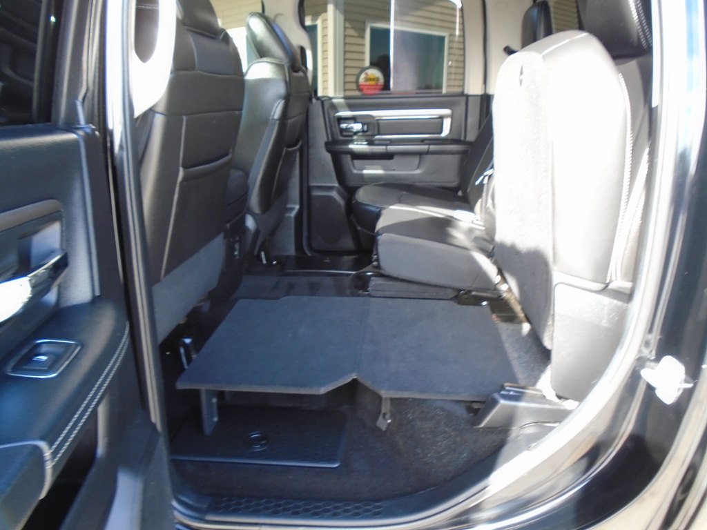 Photo 25 of this RAM 1500