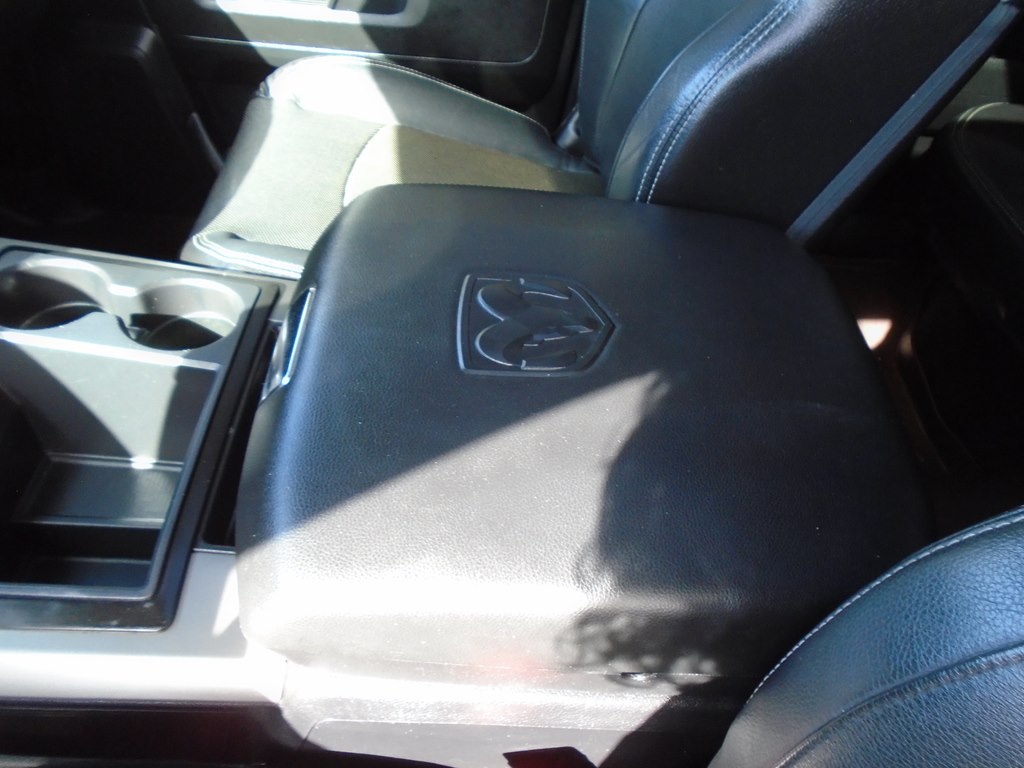 Photo 69 of this RAM 1500