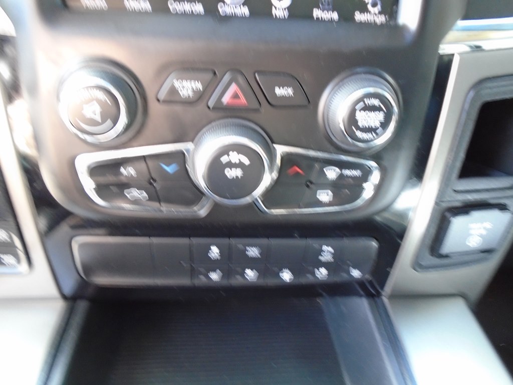 Photo 66 of this RAM 1500