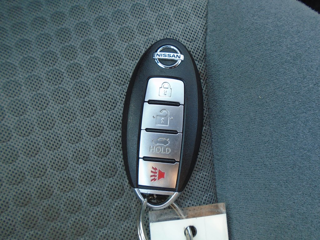 Photo 51 of this NISSAN SENTRA