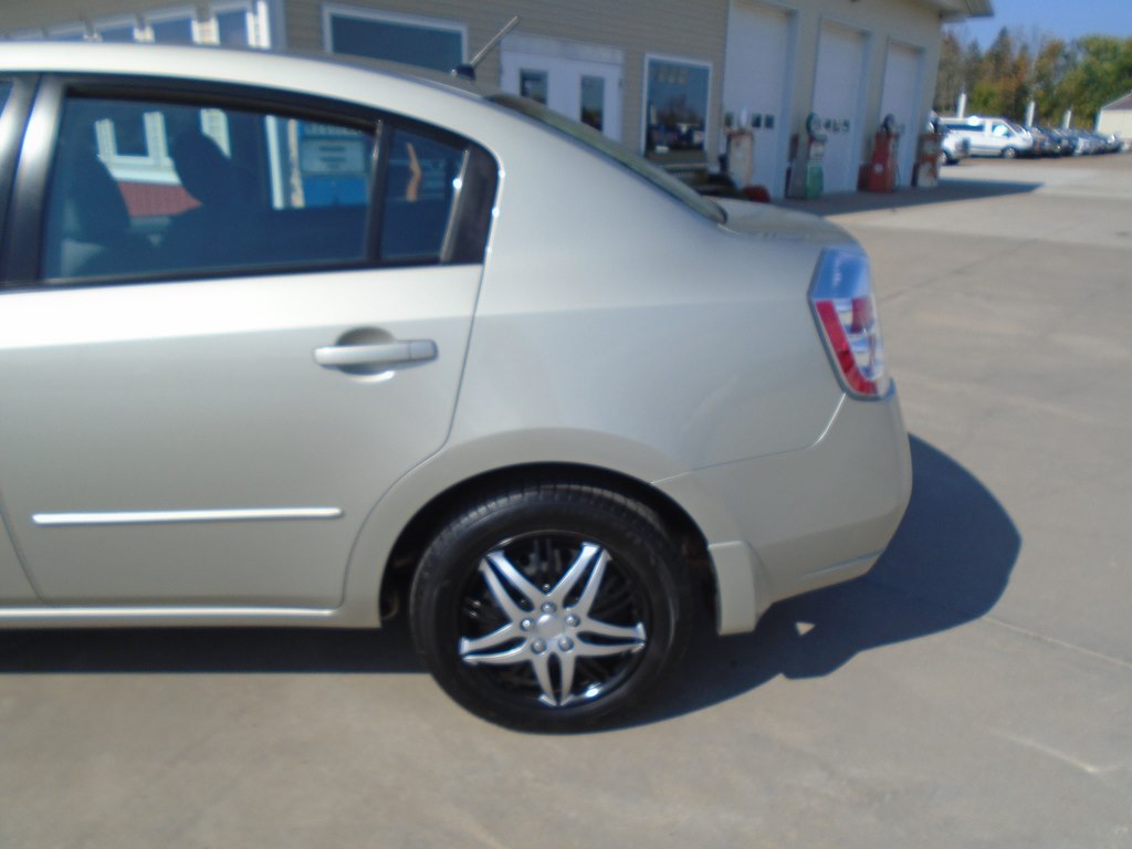 Photo 5 of this NISSAN SENTRA