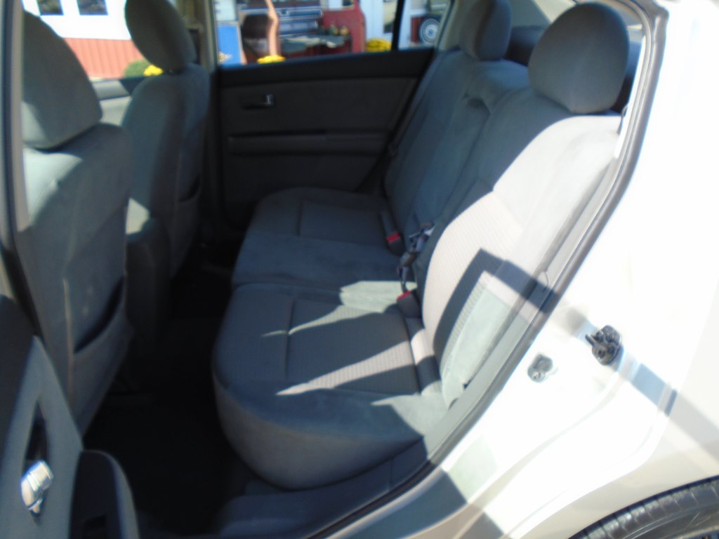 Photo 22 of this NISSAN SENTRA
