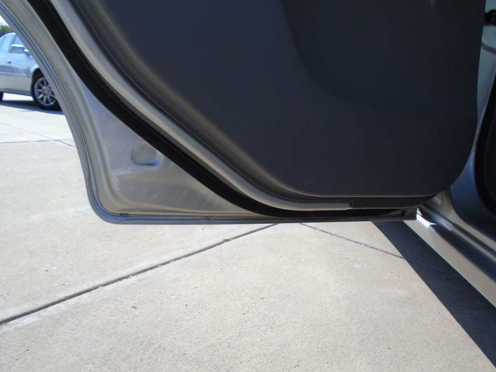Photo 28 of this NISSAN SENTRA
