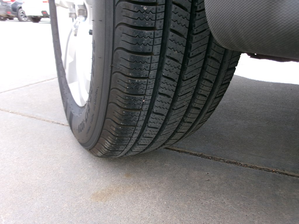 Photo 54 of this CHEVROLET EQUINOX