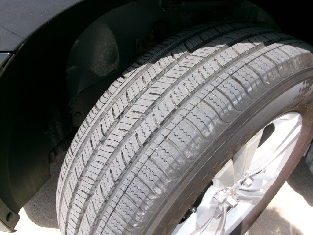 Photo 50 of this CHEVROLET EQUINOX