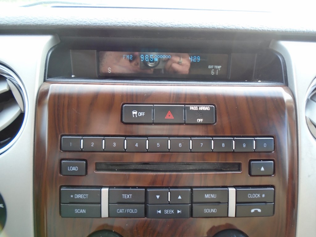 Photo 50 of this FORD F150