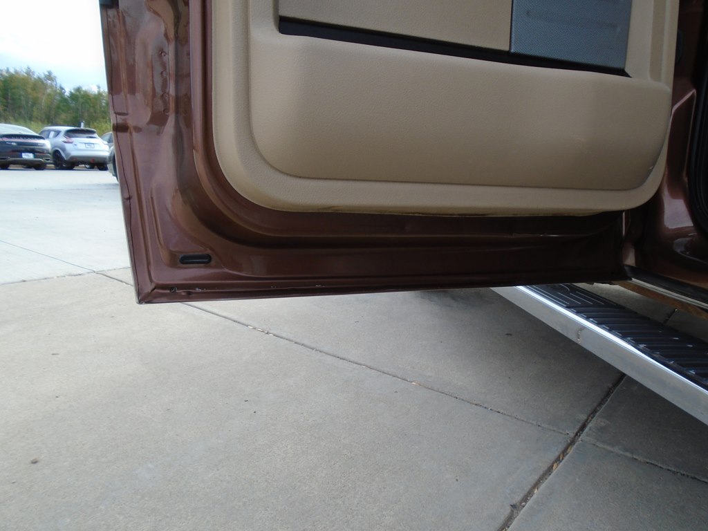 Photo 28 of this FORD F150