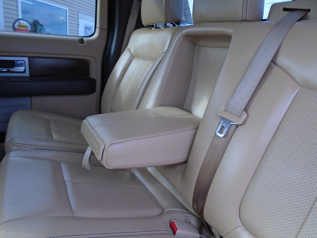 Photo 24 of this FORD F150