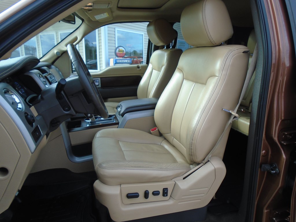 Photo 17 of this FORD F150