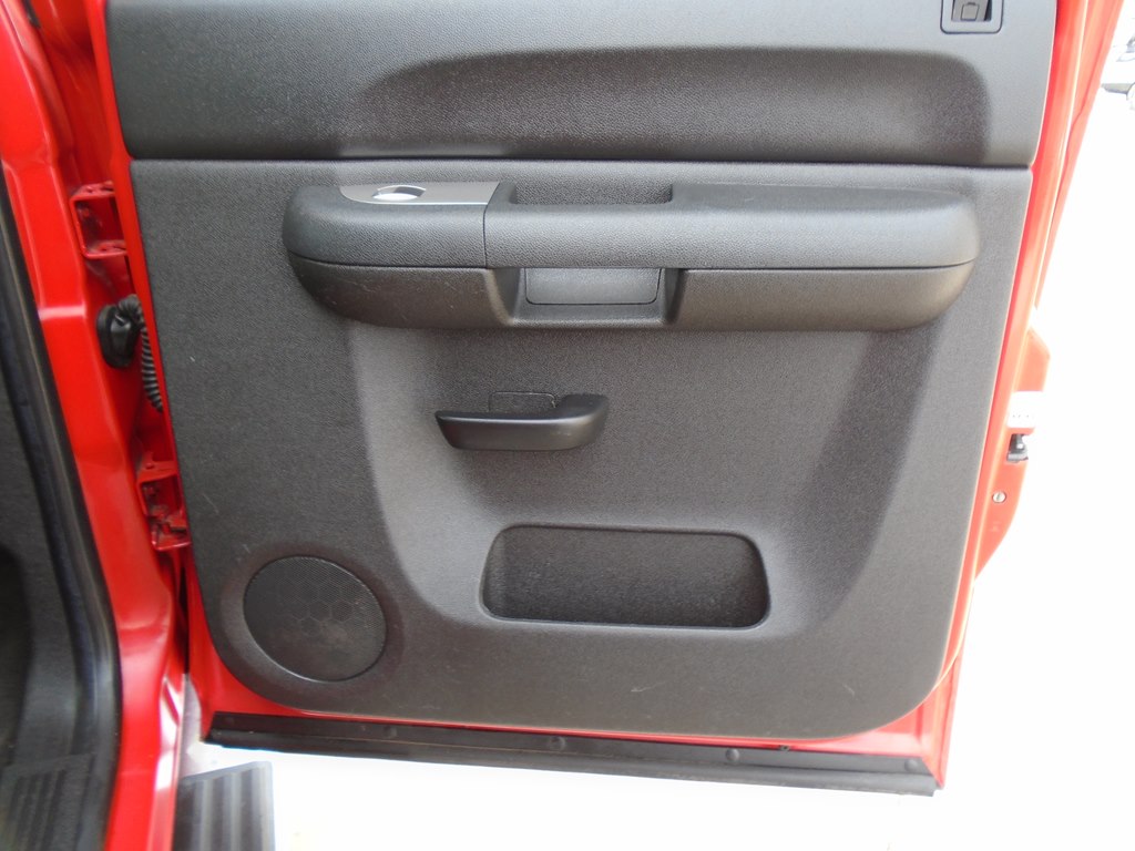 Photo 42 of this GMC SIERRA