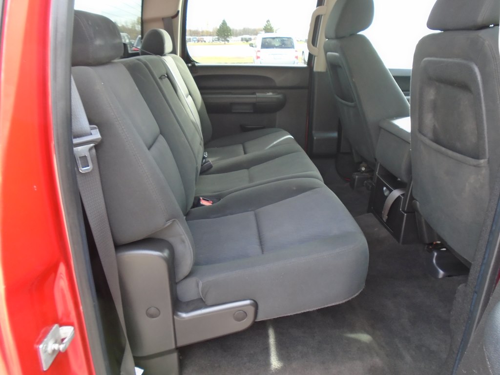 Photo 40 of this GMC SIERRA