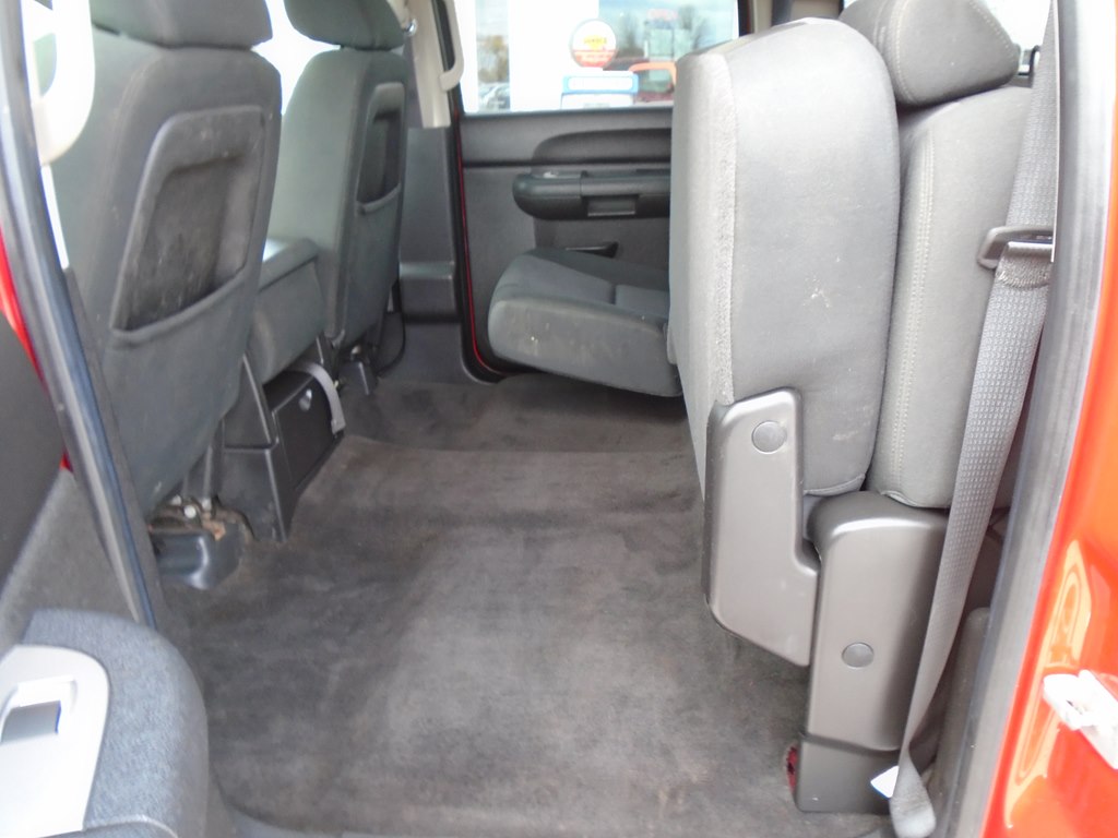 Photo 25 of this GMC SIERRA