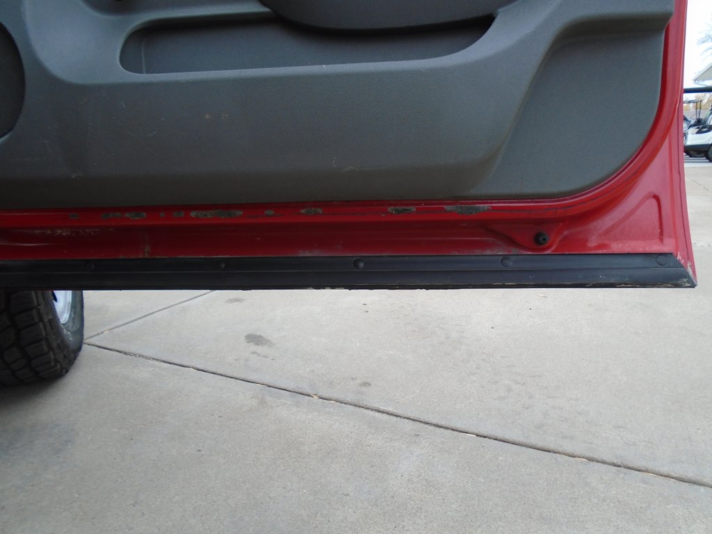 Photo 29 of this GMC SIERRA