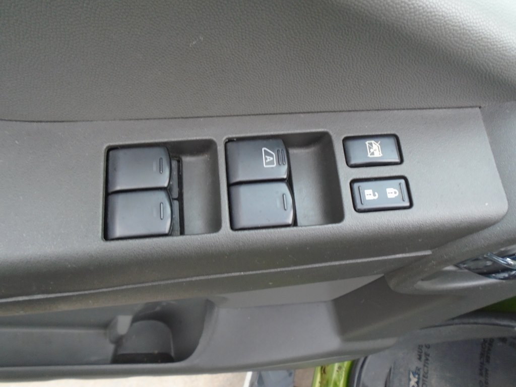 Photo 16 of this NISSAN XTERRA