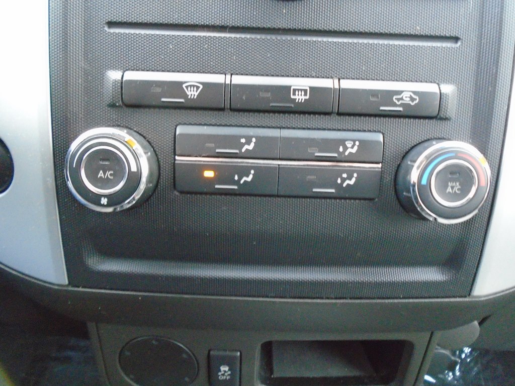 Photo 50 of this NISSAN XTERRA
