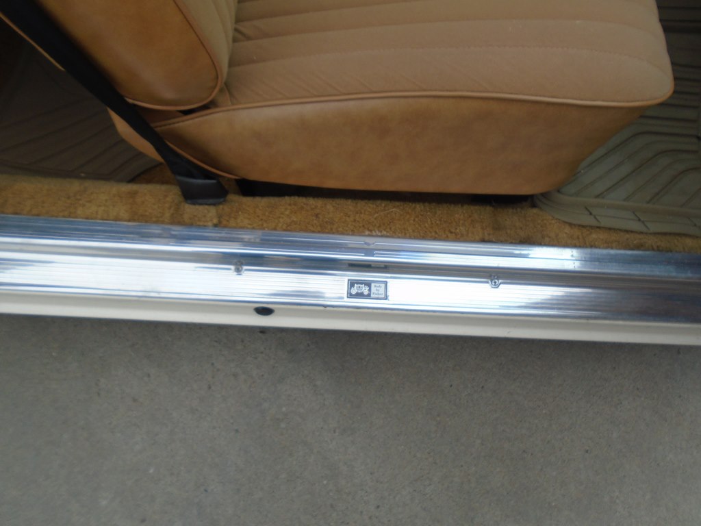 Photo 25 of this PONTIAC LEMANS