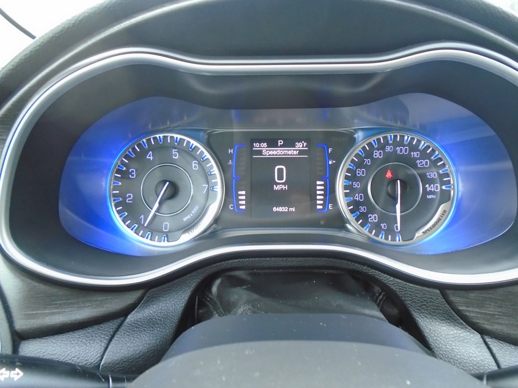 Photo 51 of this CHRYSLER 200
