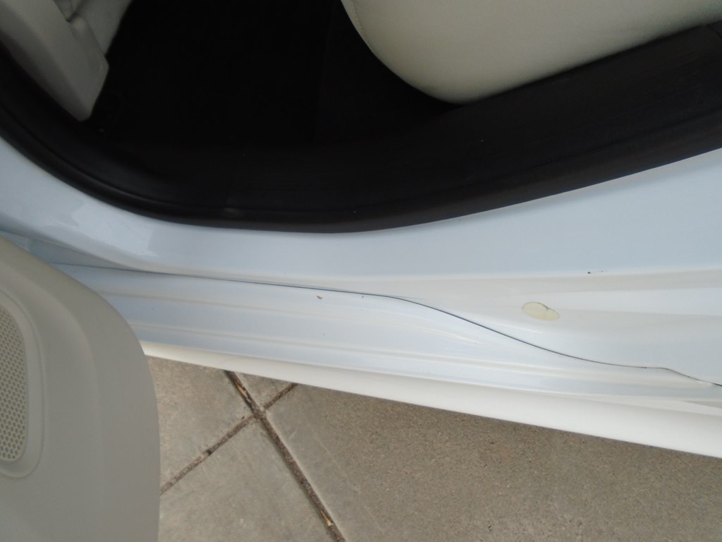 Photo 28 of this CHRYSLER 200
