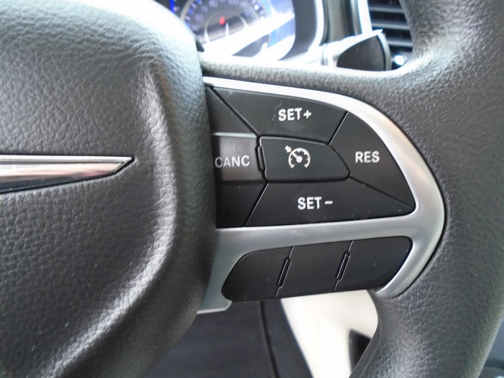 Photo 49 of this CHRYSLER 200