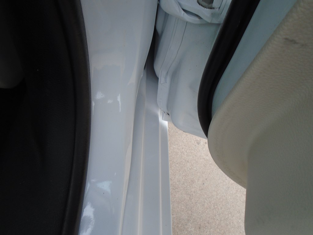 Photo 43 of this CHRYSLER 200