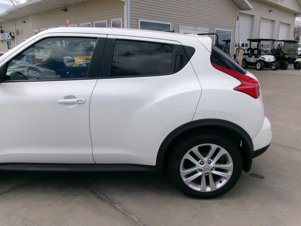 Photo 4 of this NISSAN JUKE