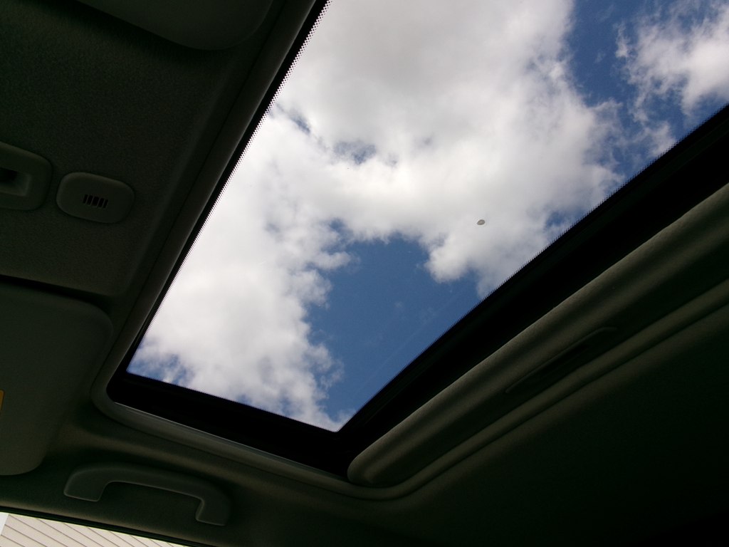 Photo 48 of this NISSAN JUKE
