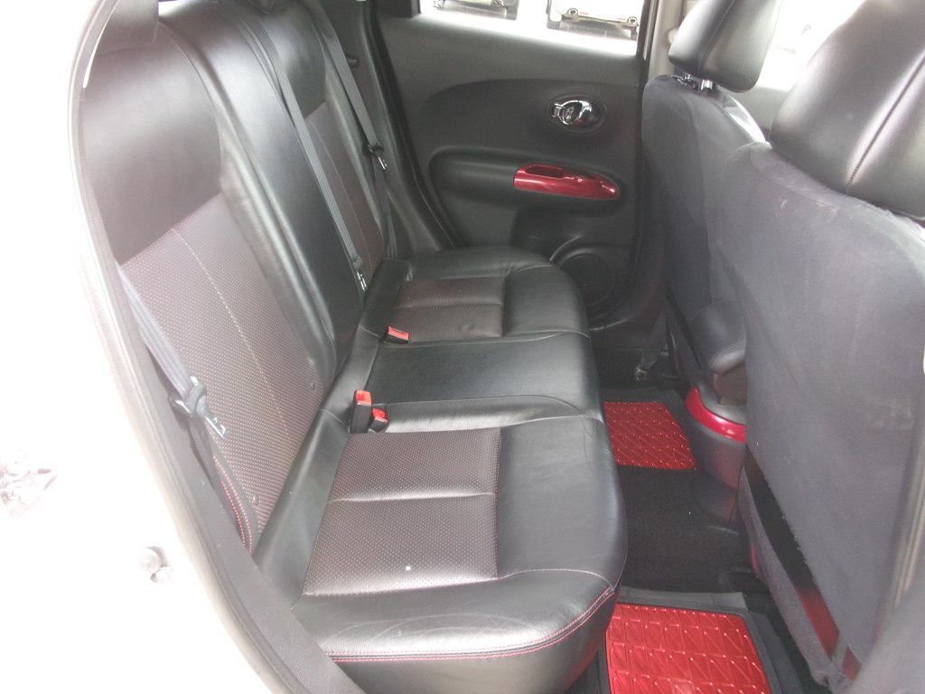 Photo 32 of this NISSAN JUKE