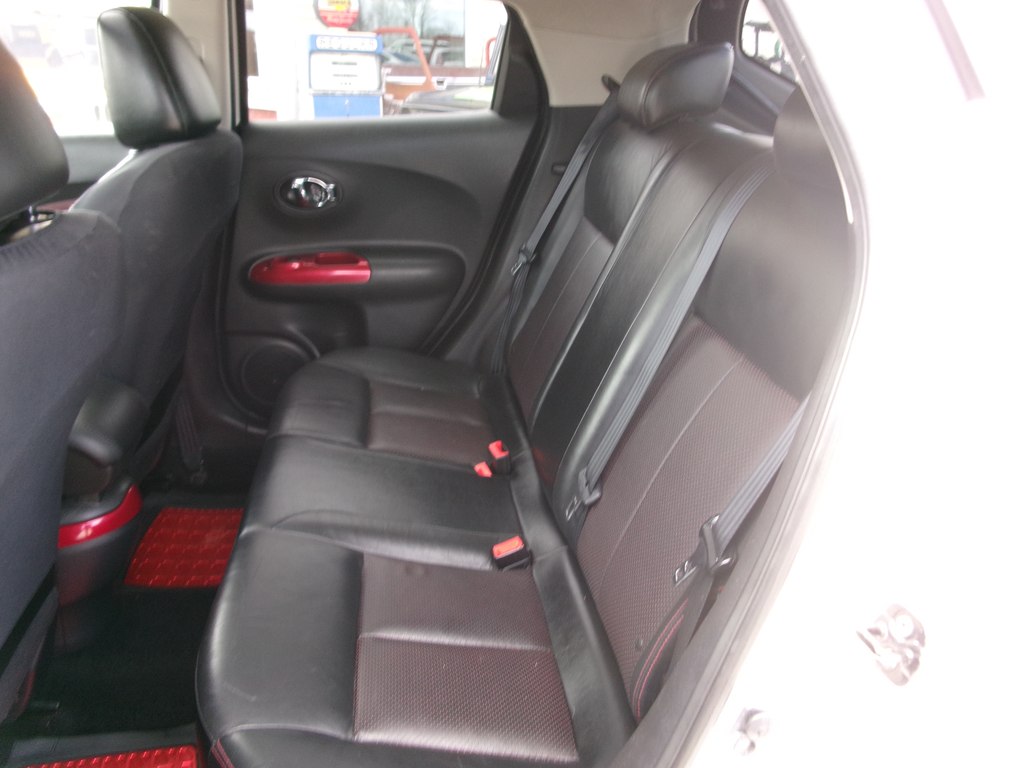 Photo 21 of this NISSAN JUKE