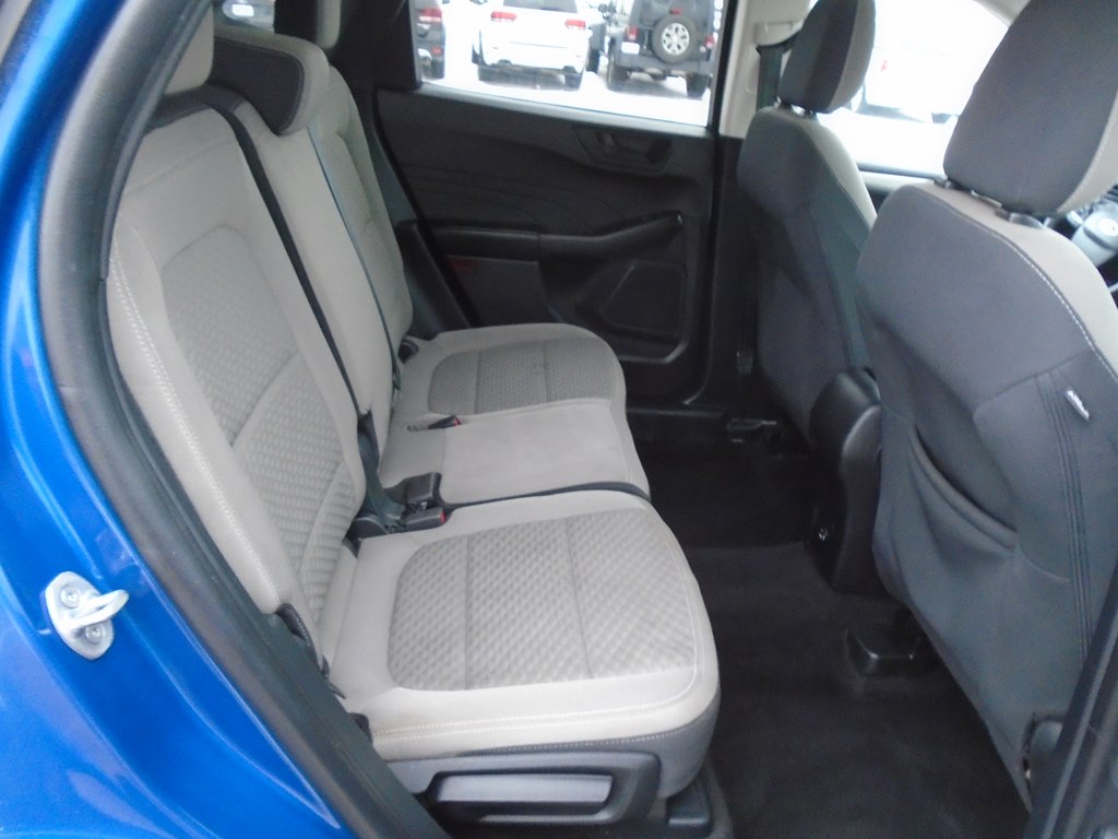 Photo 38 of this FORD ESCAPE