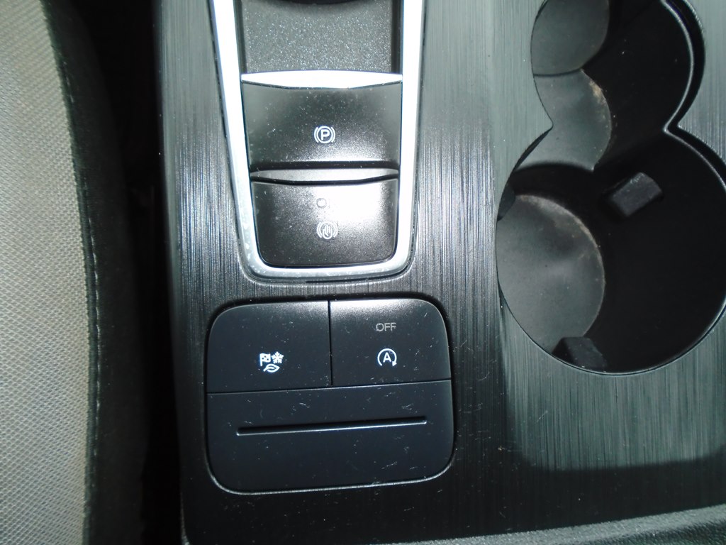Photo 57 of this FORD ESCAPE