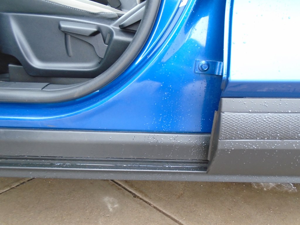 Photo 21 of this FORD ESCAPE