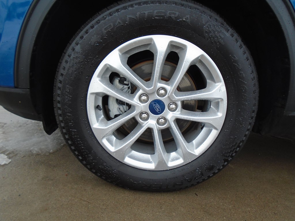Photo 63 of this FORD ESCAPE