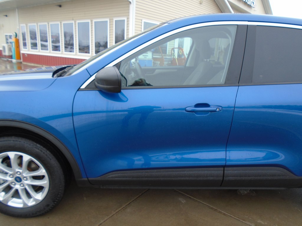 Photo 3 of this FORD ESCAPE
