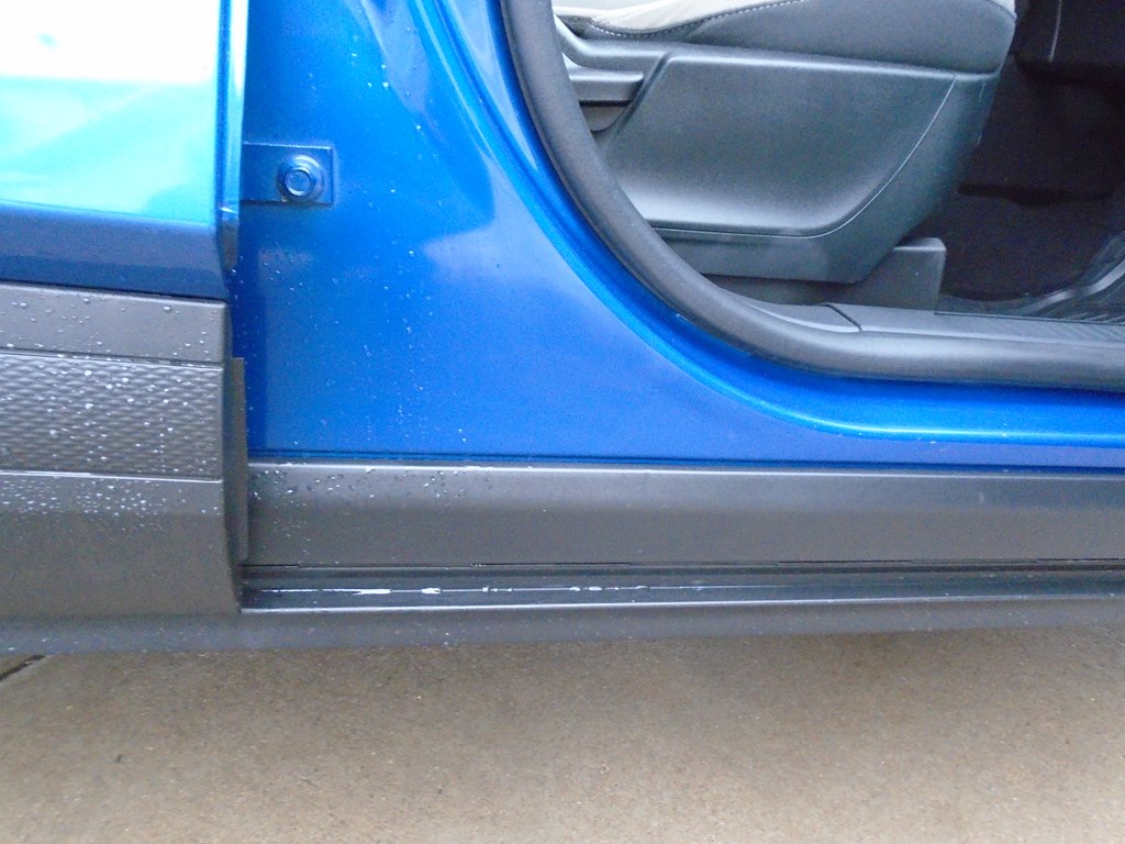 Photo 36 of this FORD ESCAPE