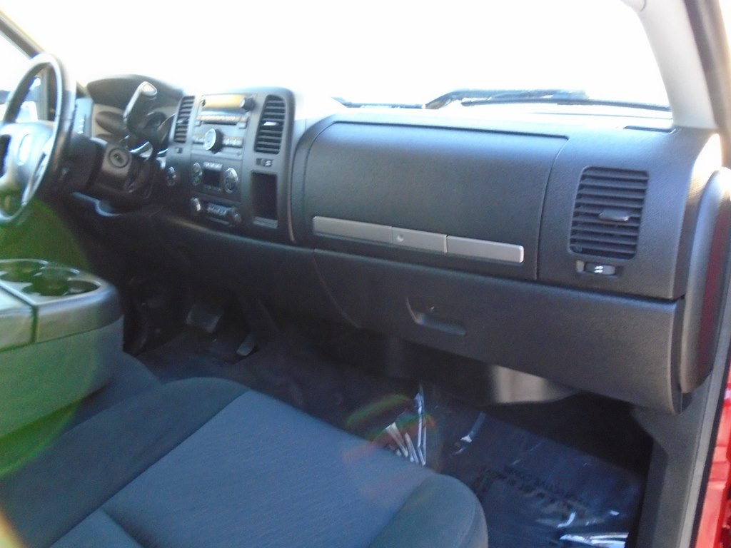 Photo 35 of this CHEVROLET SILVERADO 2500