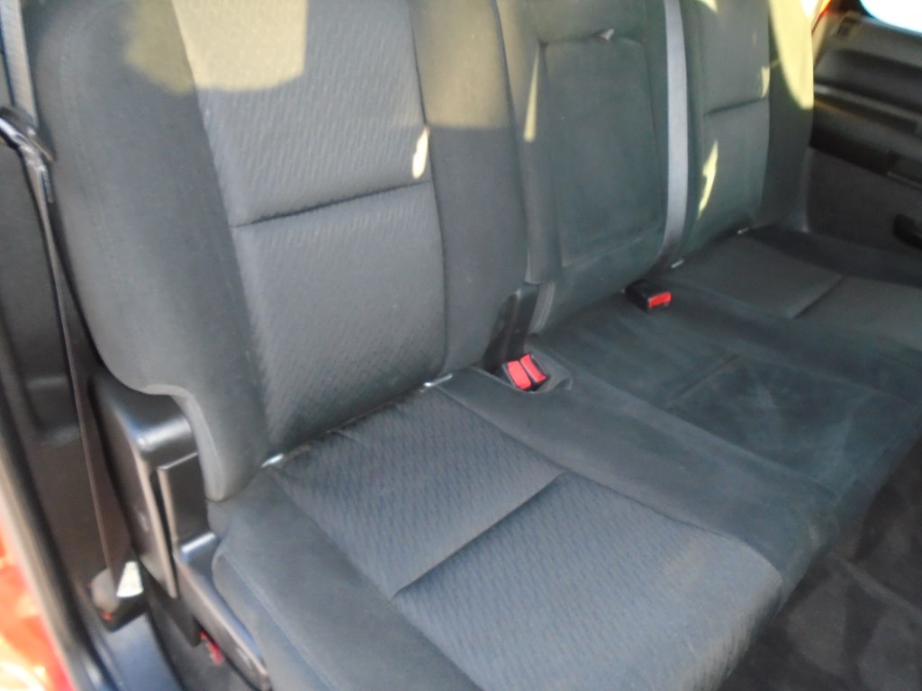 Photo 44 of this CHEVROLET SILVERADO 2500