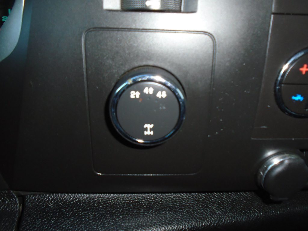 Photo 56 of this CHEVROLET SILVERADO 2500