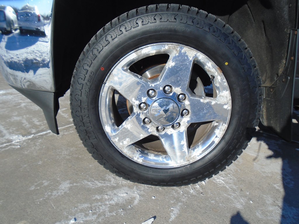 Photo 67 of this CHEVROLET SILVERADO 2500