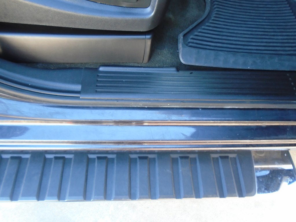 Photo 38 of this CHEVROLET SILVERADO 2500