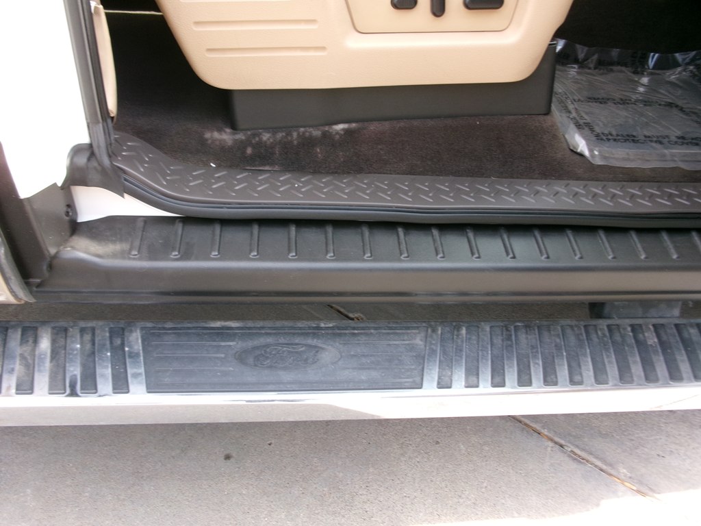 Photo 35 of this FORD F150