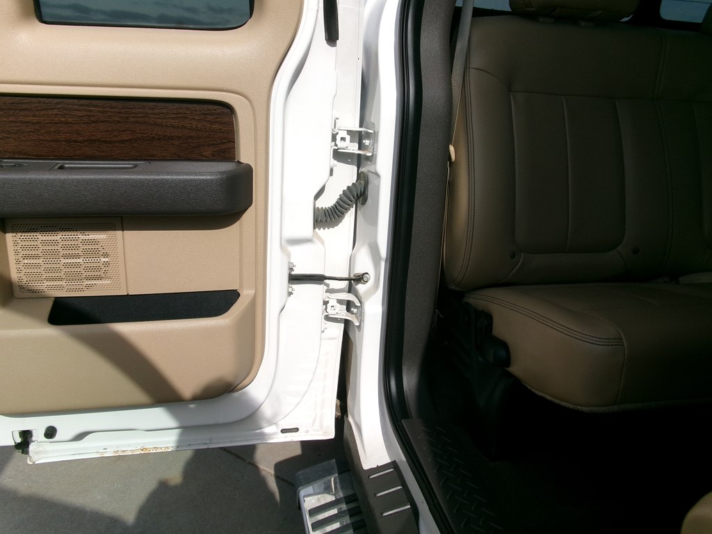 Photo 43 of this FORD F150