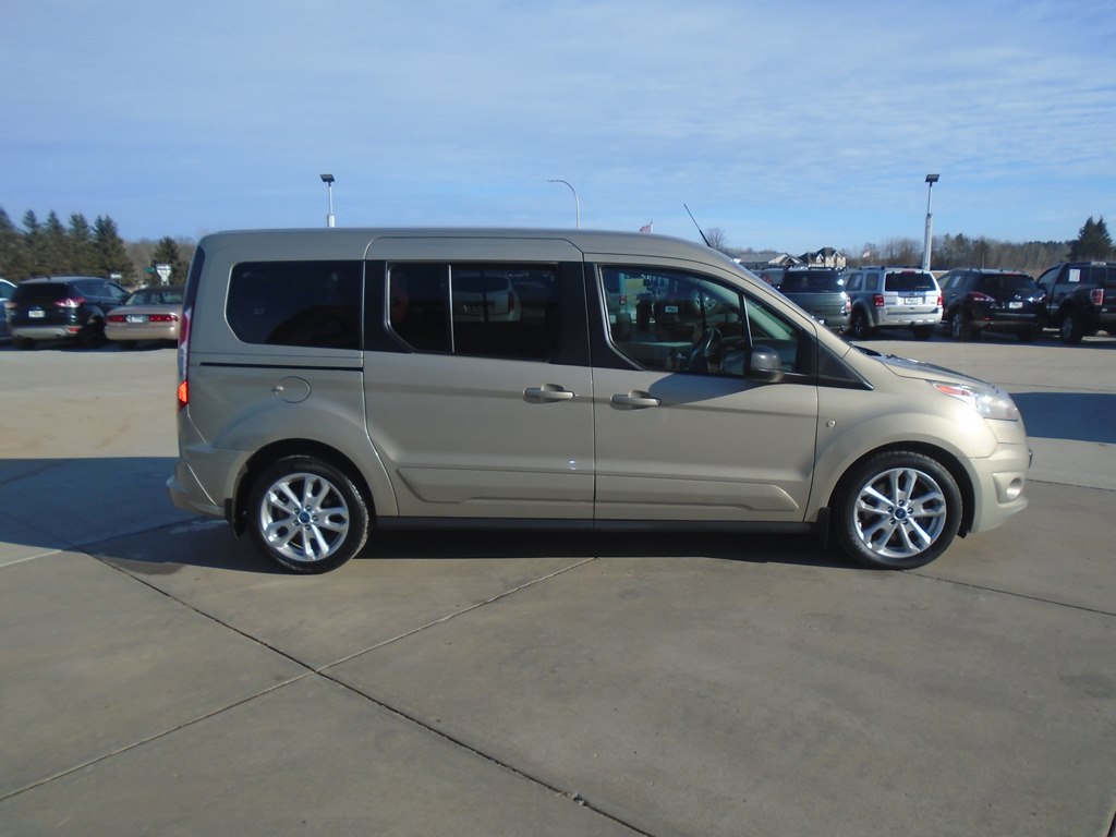 Photo 7 of this FORD TRANSIT CONNECT