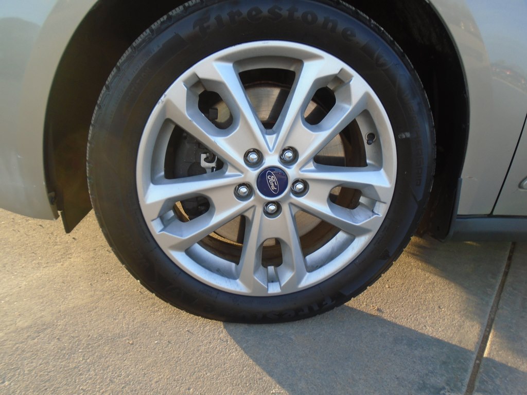 Photo 50 of this FORD TRANSIT CONNECT