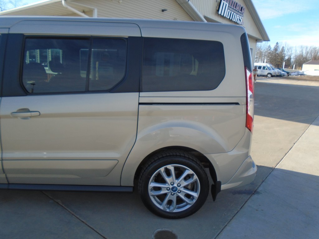 Photo 5 of this FORD TRANSIT CONNECT