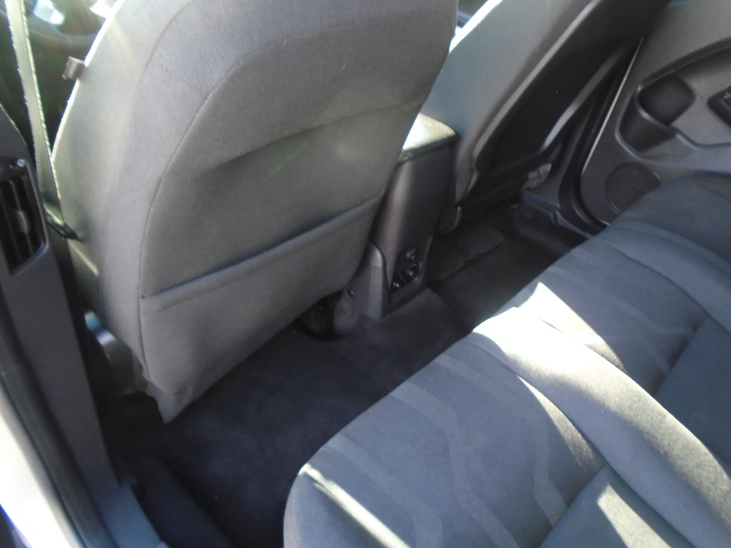Photo 25 of this FORD TRANSIT CONNECT